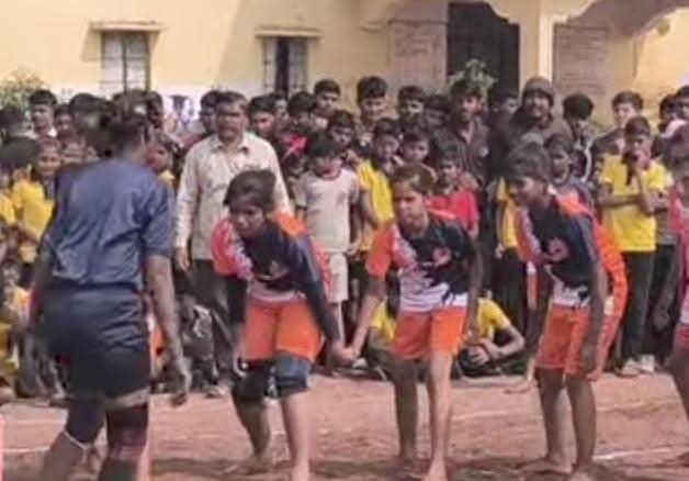 आश्रम शाळा शिंगोली येथे जिल्हास्तरीय आश्रम शाळा क्रीडा स्पर्धा संपन्न