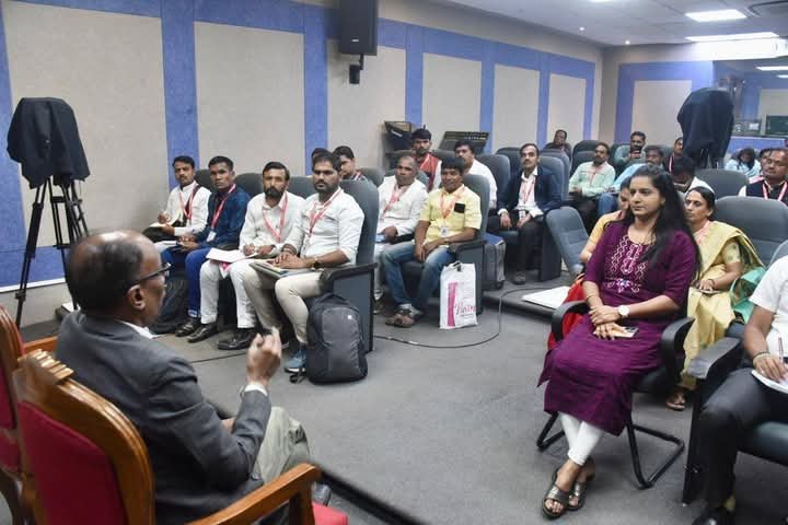 मुंबई मंत्रालयात पत्रकारितेच्या नव्या क्षितिजांची ओळख