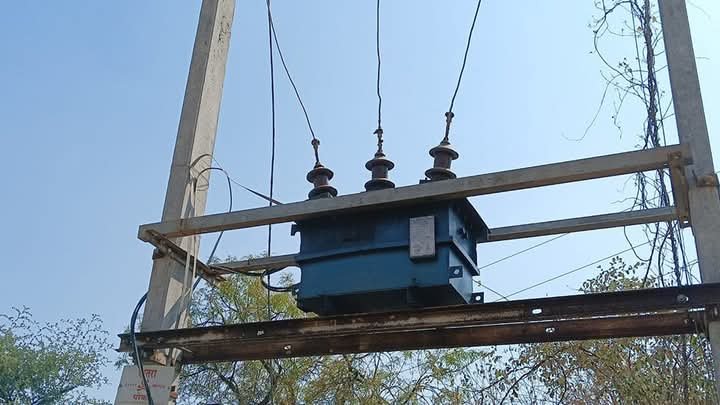 तुळजापूर महावितरणच्या हलगर्जीपणामुळे शेतकऱ्यांचे हाल, पिके वाळू लागली