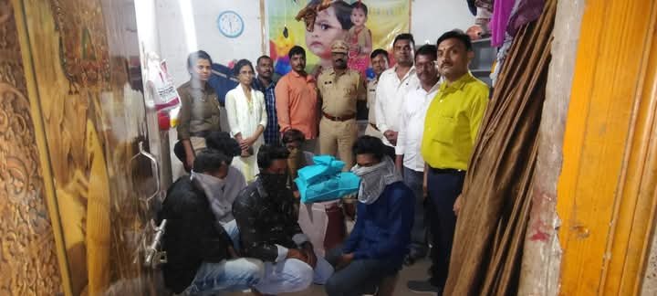 धाराशिवमध्ये अंमली पदार्थ गांजासह एकजण अटक; पाच जणांचा अंमली पदार्थ सेवन करताना पर्दाफाश