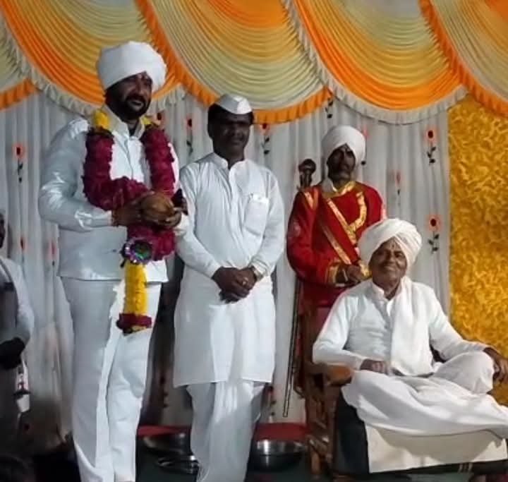 दत्ताभाऊ कुलकर्णी यांची सलगरा (दि)वारकरी संप्रदायास सदिच्छा भेट – अध्यात्म, संस्कृती आणि सामाजिक ऐक्याचा दिला संदेश