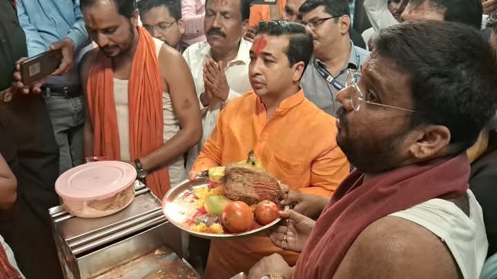 मंत्री नितेश राणे यांनी श्री.आई तुळजाभवानी मातेच्या दर्शनाने केली धाराशिव दौऱ्यास सुरुवात