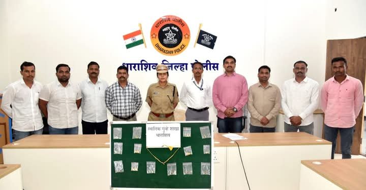 अट्टल घरफोड्या करणाऱ्या आरोपींच्या मुसक्या आवळल्यास्थानिक गुन्हे शाखेची धडाकेबाज कामगिरी
