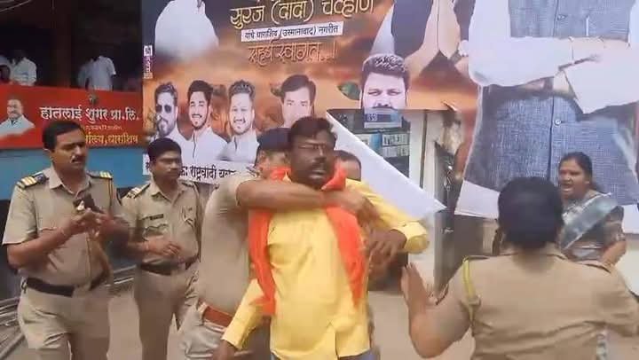 आक्रमक छाव्यापुढे अजित दादांच्या राष्ट्रवादीचे शटर डाऊन !