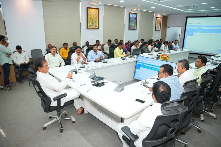 पंतप्रधान आवास योजनेत जिल्ह्यात ७५ हजार नवीन घरकुल – आ. राणाजगजितसिंह पाटील