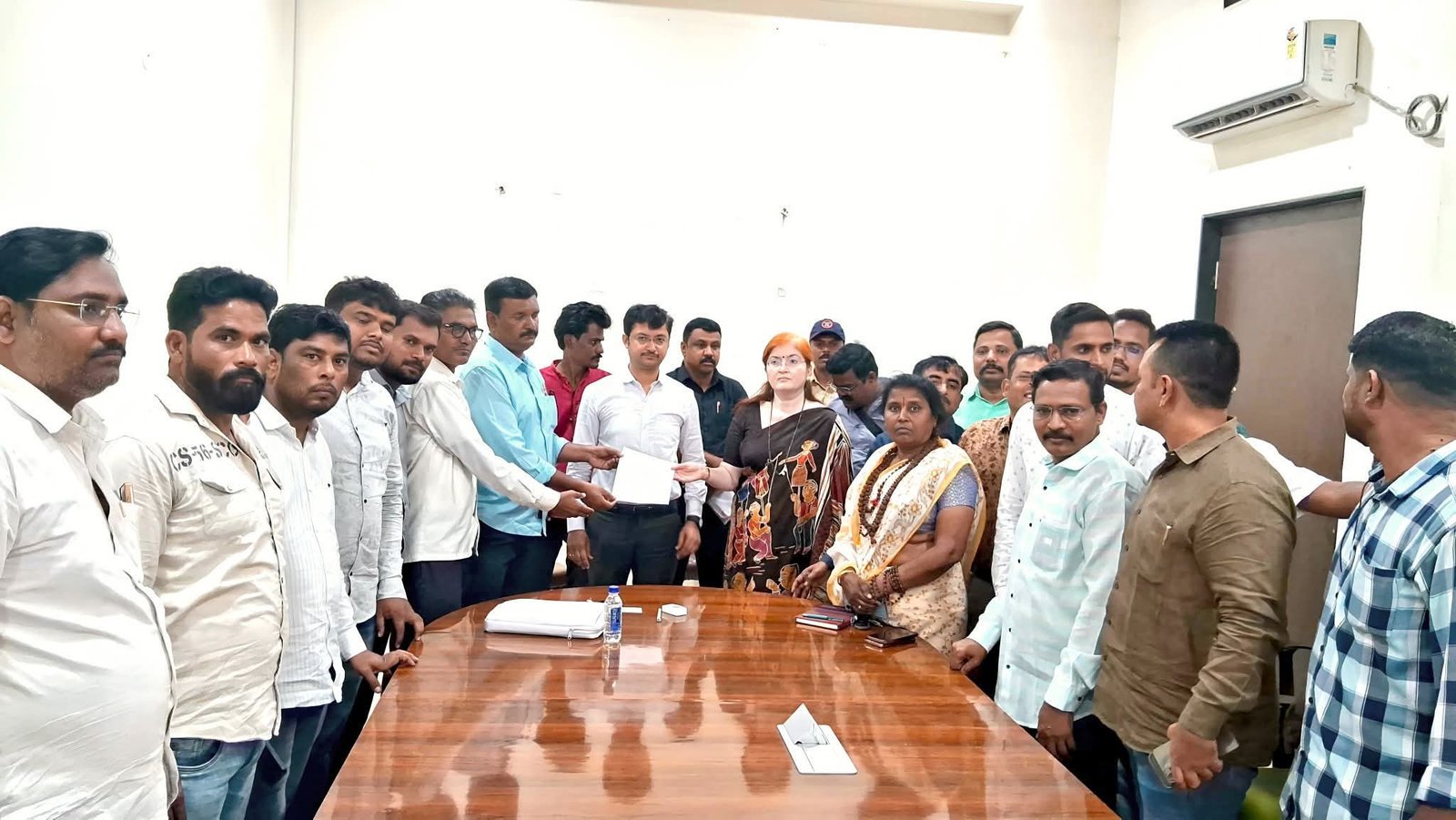 पत्रकारांवर होणाऱ्या अन्याय, दडपशाही व खोट्या कारवाईच्या विरोधात पत्रकार एकवटले