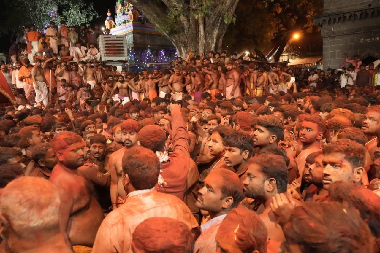 तुळजापुरात सीमोल्लंघन सोहळा उत्साहात संपन्न, ‘आई राजा उदो-उदो’च्या जयघोषाने परिसर दुमदुमला