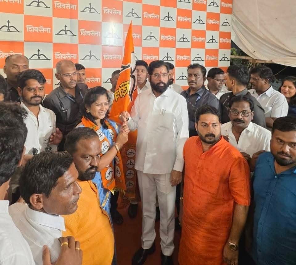 संगीता काळे यांचा शिवसेनेत प्रवेश .