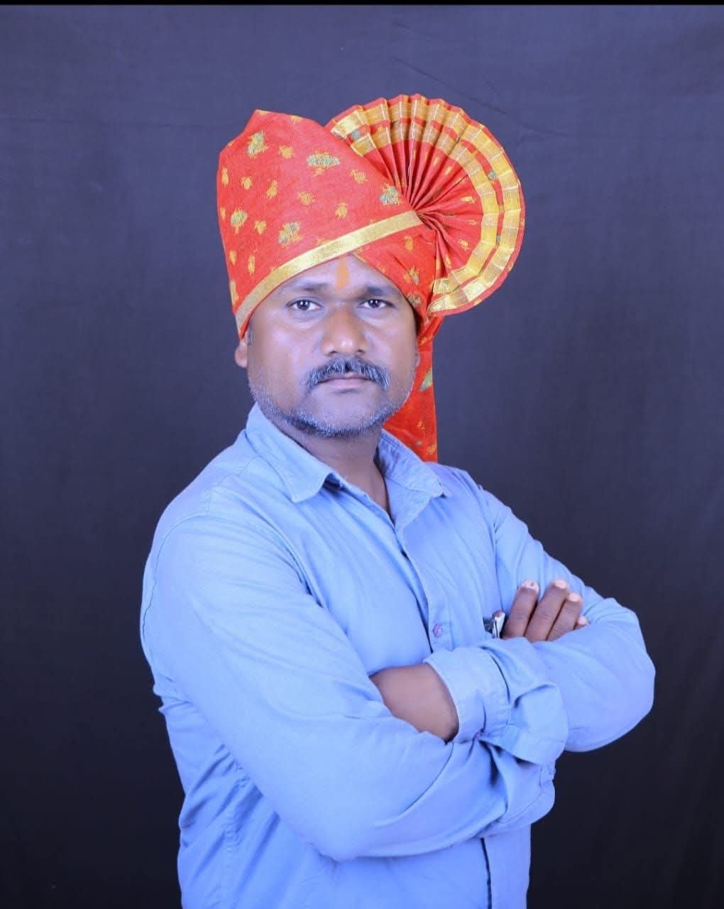 सामाजिक कार्यकर्ते मनोज जाधव अडचणीला धावले !